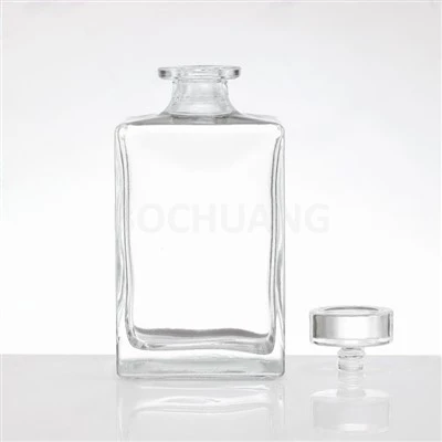 Проѕирно стаклено шише виски од 500 ml